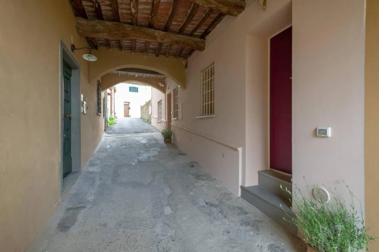 Refined Apartment In Lastra A Signa - 77 Sqm - Air Conditioning Italy